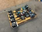 Makita charger and batteries - large lot 3