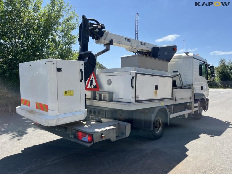Man TGL 12,180 truck with Versalift VT-145-f lift 5
