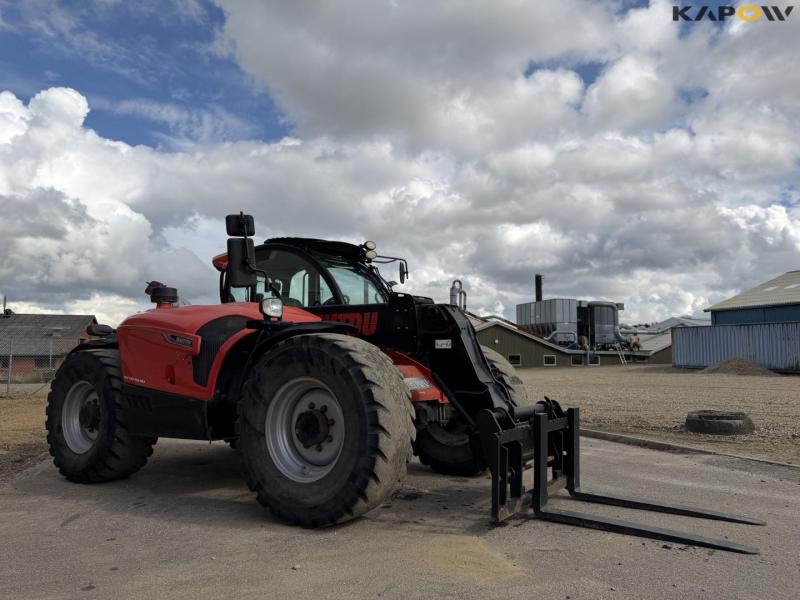 Manitou MLT 737-130 PS+ telescopic handler 3