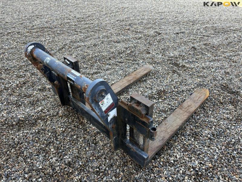 Manitou pallet forks 5