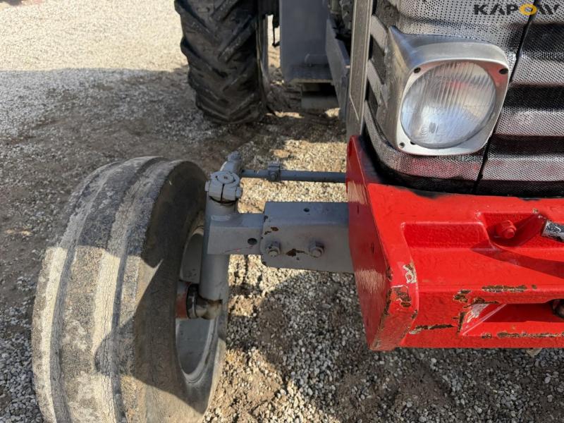 Massey Ferguson 1080 tractor 15