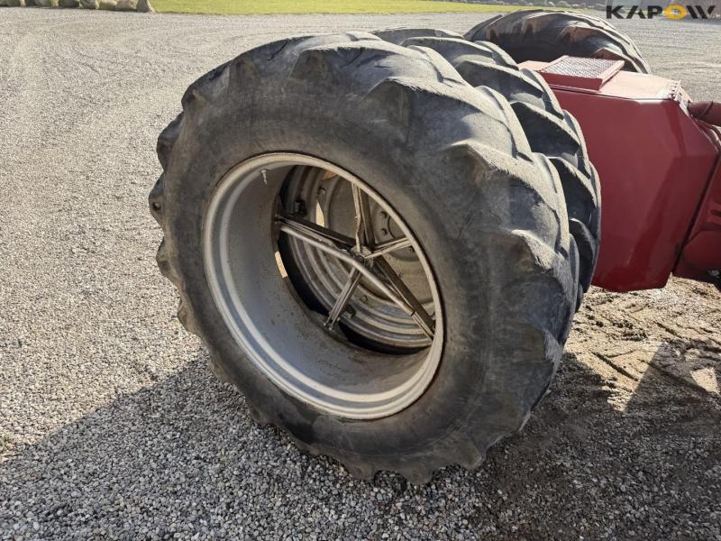 Massey Ferguson 1200 tractor 56