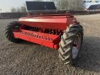 Massey Ferguson 130 seed drill 5