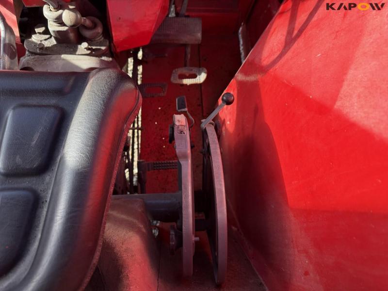 Massey Ferguson 135 tractor 34