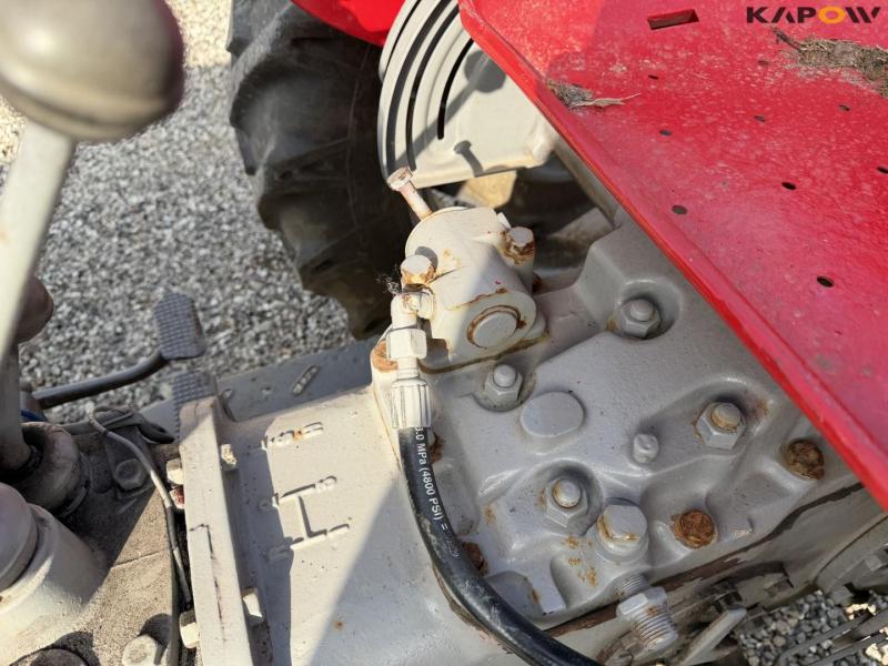 Massey Ferguson 135 tractor 31