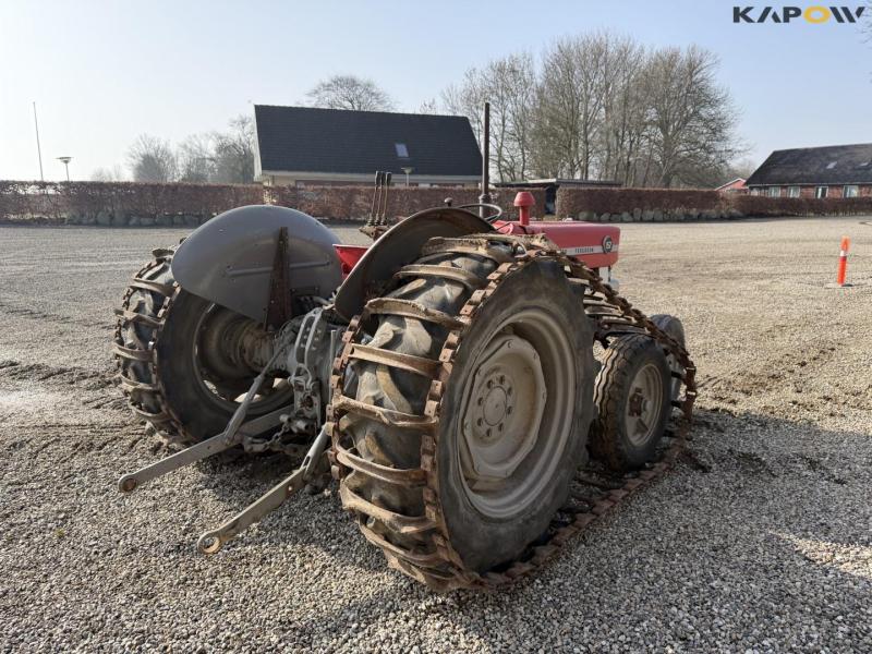 Massey Ferguson 152 tractor 5