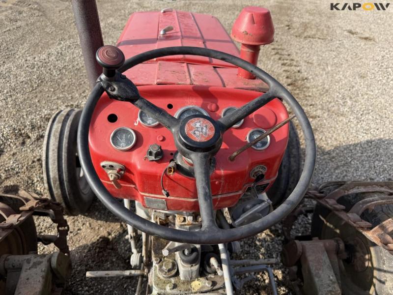 Massey Ferguson 152 tractor 24