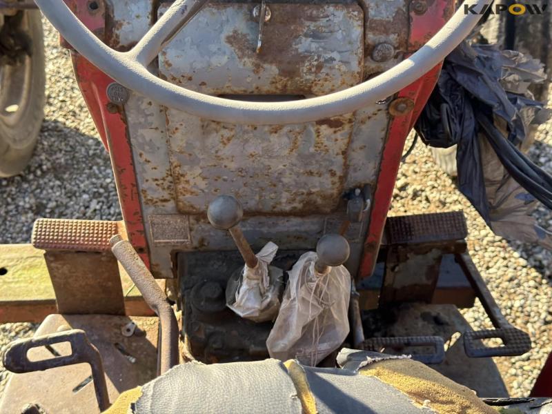 Massey Ferguson 175 tractor 30