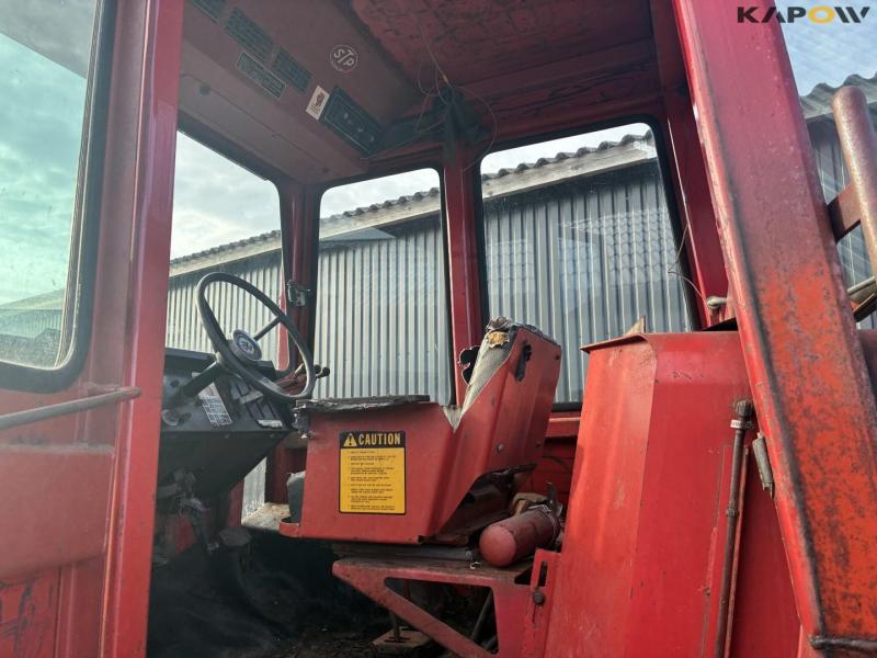 Massey Ferguson 1800 V8 diesel tractor 33