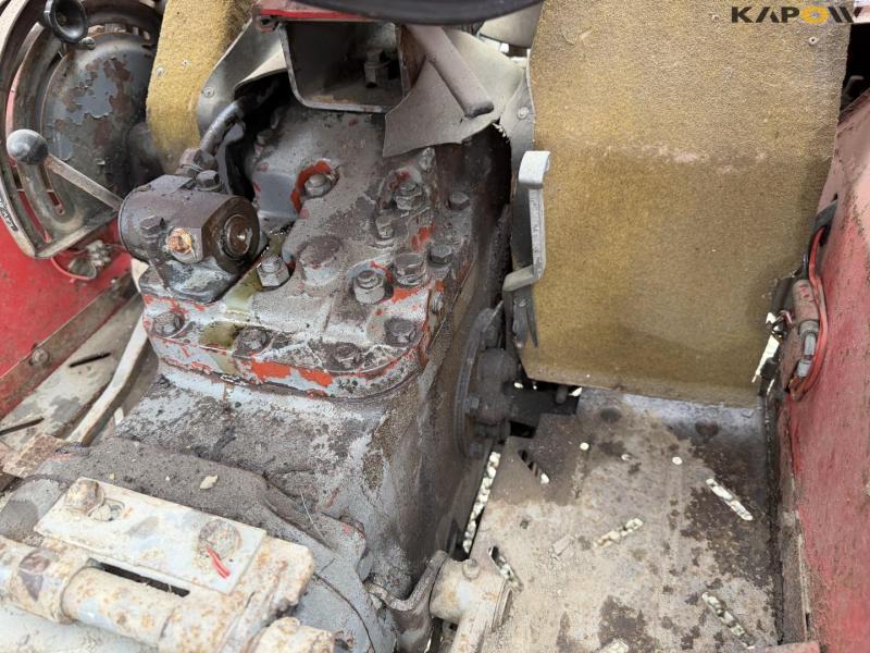 Massey Ferguson 188 multi power tractor 37