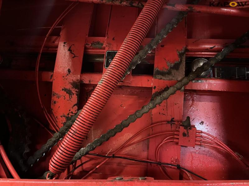 Massey Ferguson 190 big baler 28