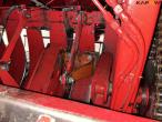 Massey Ferguson 190 big baler 44
