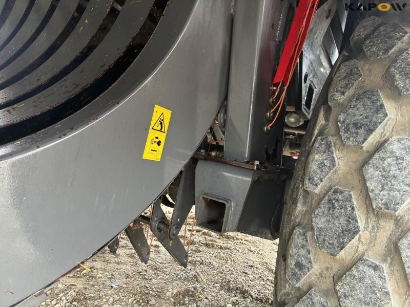 Massey Ferguson 2190 baler with trailer 34
