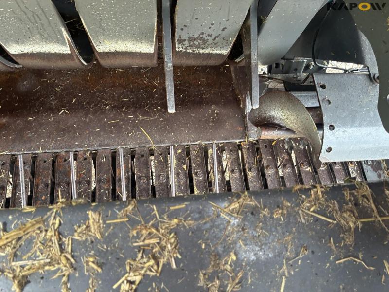 Massey Ferguson 2190 baler with trailer 47