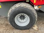 Massey Ferguson 2190 baler with trailer 16