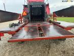 Massey Ferguson 2190 baler with trailer 25