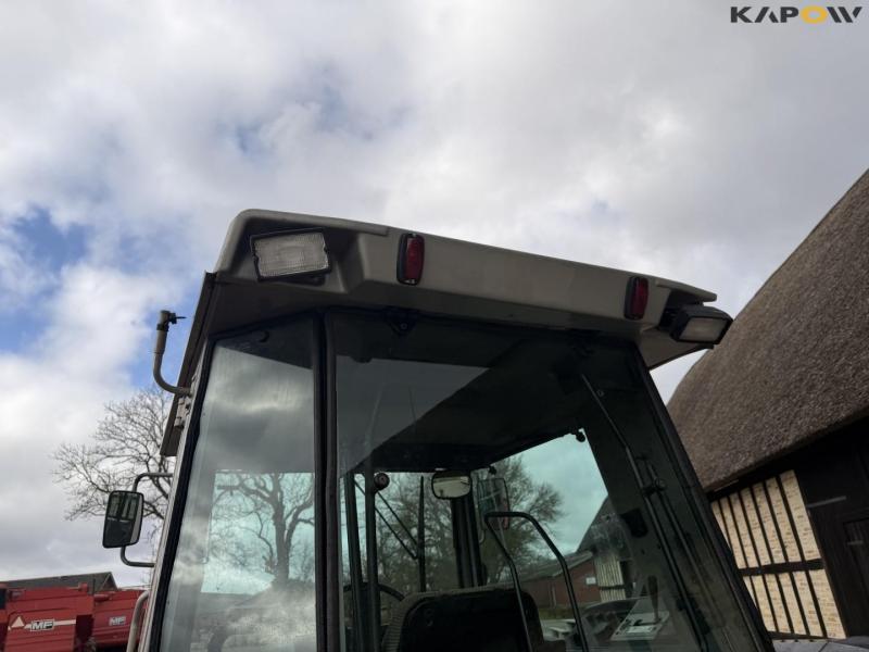 Massey Ferguson 3050 tractor 24