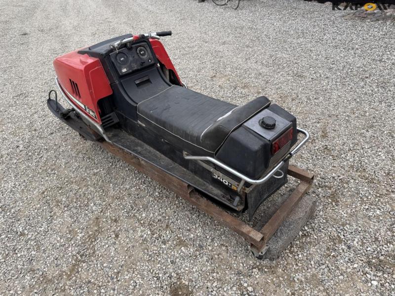 Massey Ferguson 340T snowmobile 7