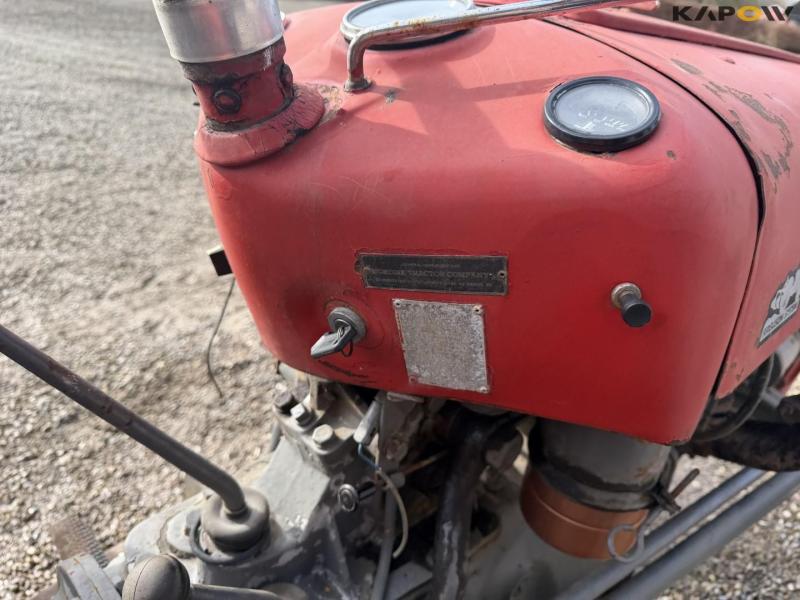 Massey Ferguson 35 tractor 21
