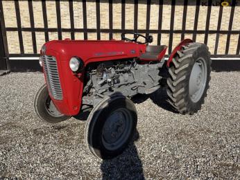 Massey Ferguson 35 tractor