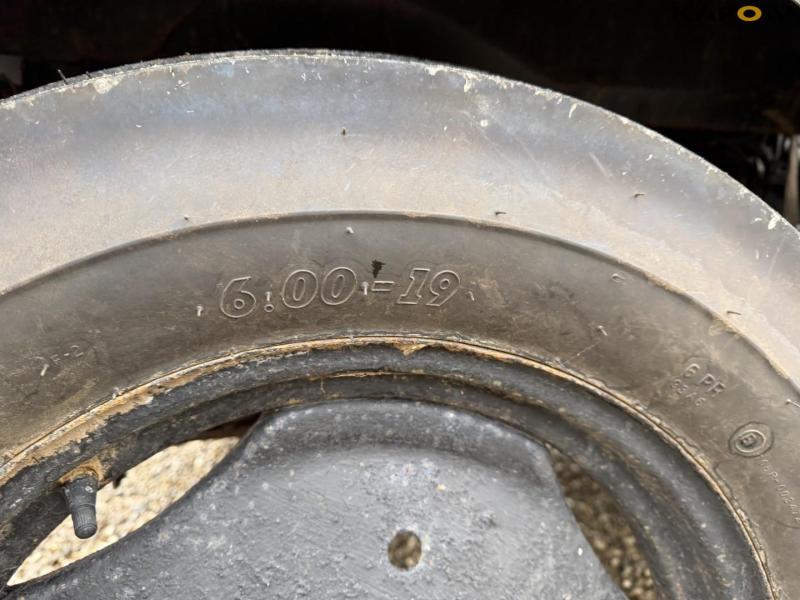 Massey Ferguson 35 tractor 30