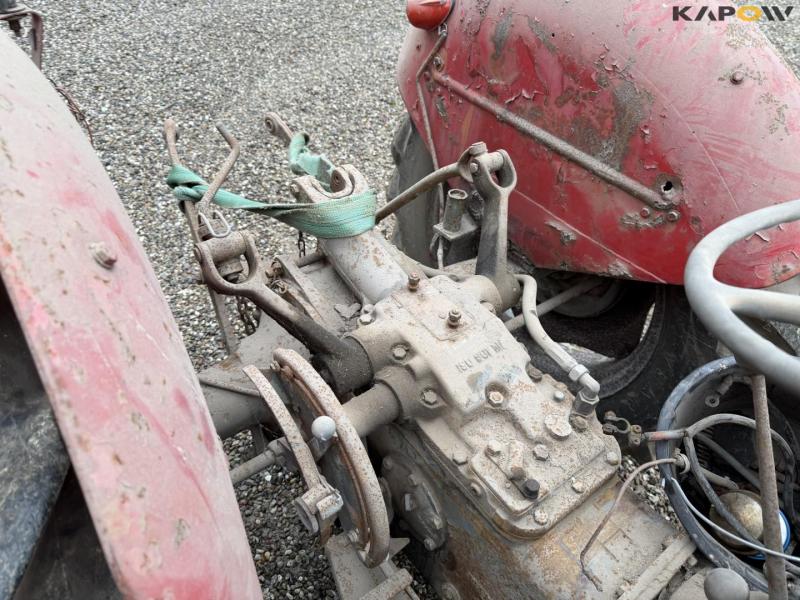 Massey Ferguson 35 tractor 19