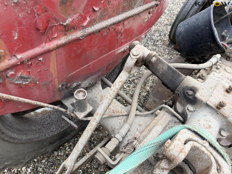Massey Ferguson 35 tractor 23