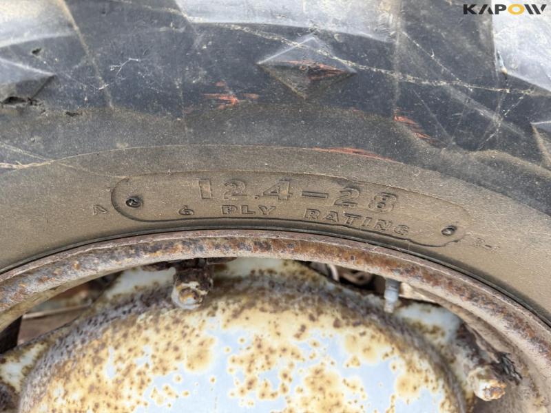 Massey Ferguson 35 tractor 34