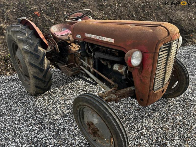 Massey Ferguson 35 tractor 3