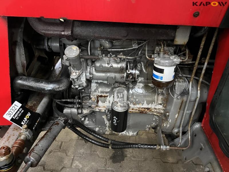 Massey Ferguson 550 tractor 9