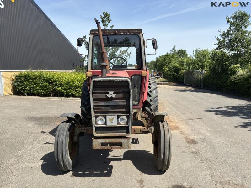 Massey Ferguson 590 tractor 2