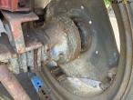 Massey Ferguson 590 tractor 31