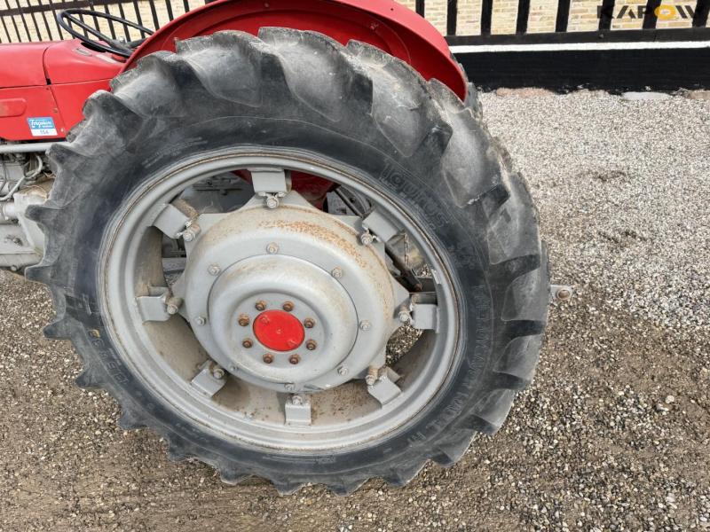 Massey Ferguson 65 tractor 47