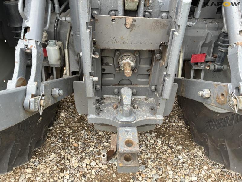 Massey Ferguson 6715S Dyna-6 tractor 29