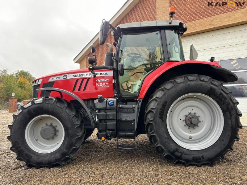 Massey Ferguson 7720S DynaVT Next Edition tractor 8