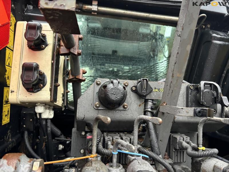 Massey Ferguson 8690 tractor. 44