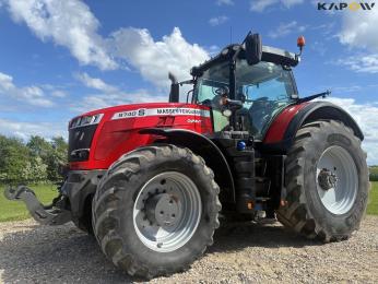 Massey Ferguson 8740S DynaVT tractor