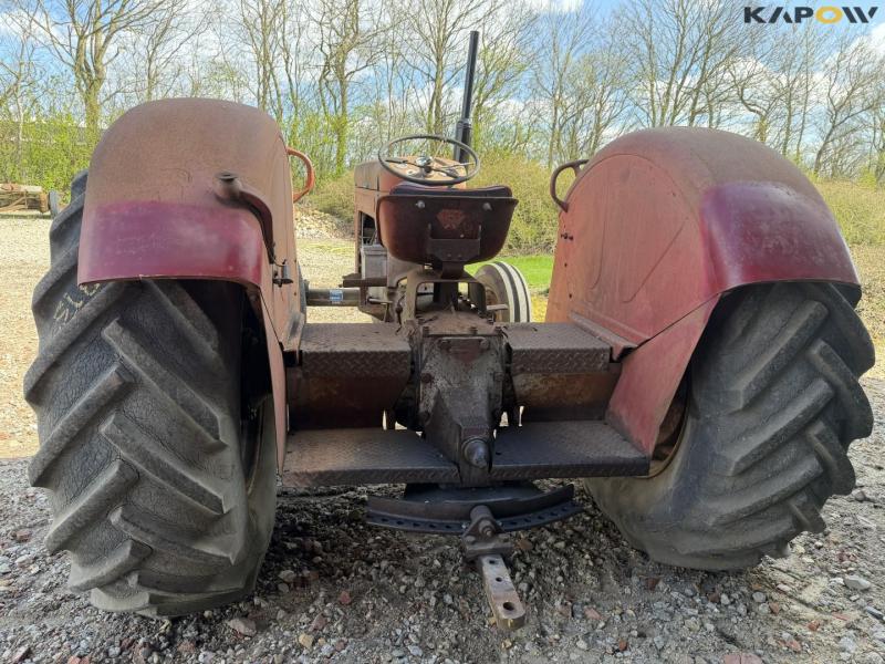 Massey Ferguson 88 tractor 6