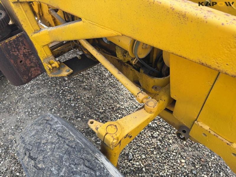 Massey Ferguson tractor with crane 17