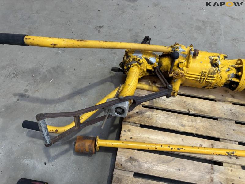 Matisa S9 rail drilling machine 17