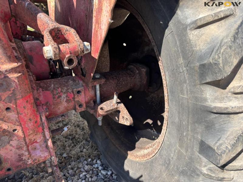 McCormick B275 tractor 25