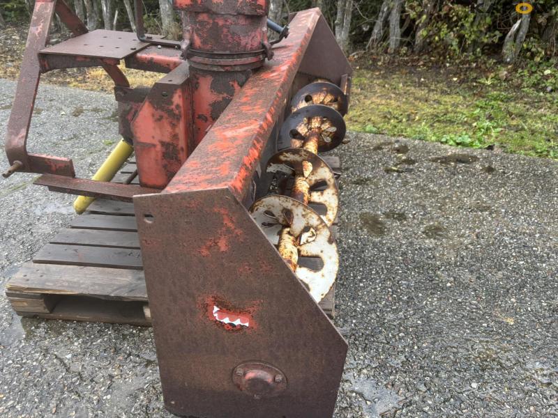 McKEE 620 Sno-lander snow thrower 20