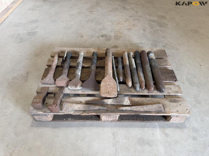 Chisels - different sizes 2