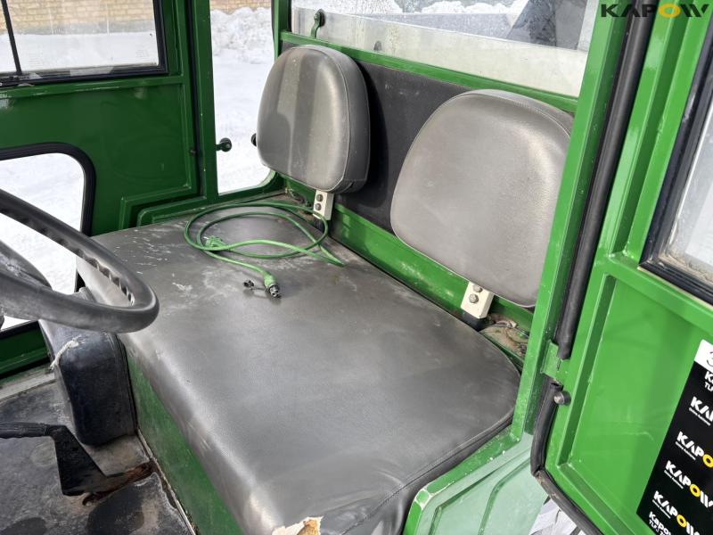 Melex electric car with platform 39