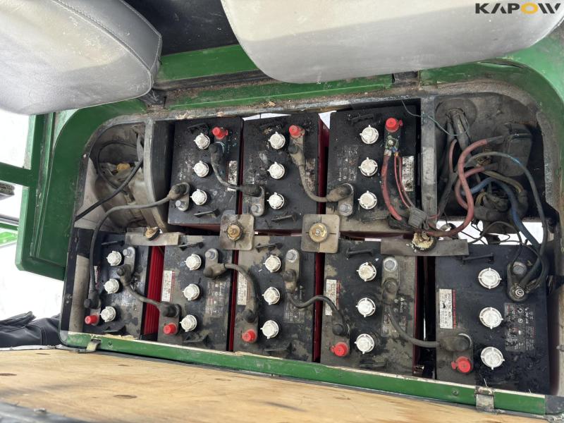 Melex electric car with platform 45