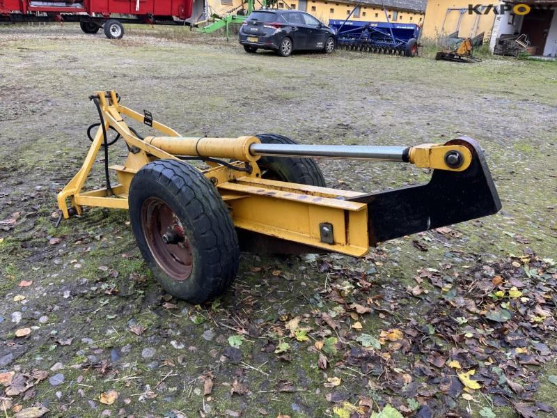 Reclamator digging tooth 7