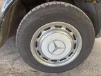 Mercedes-Benz 240D W123 15