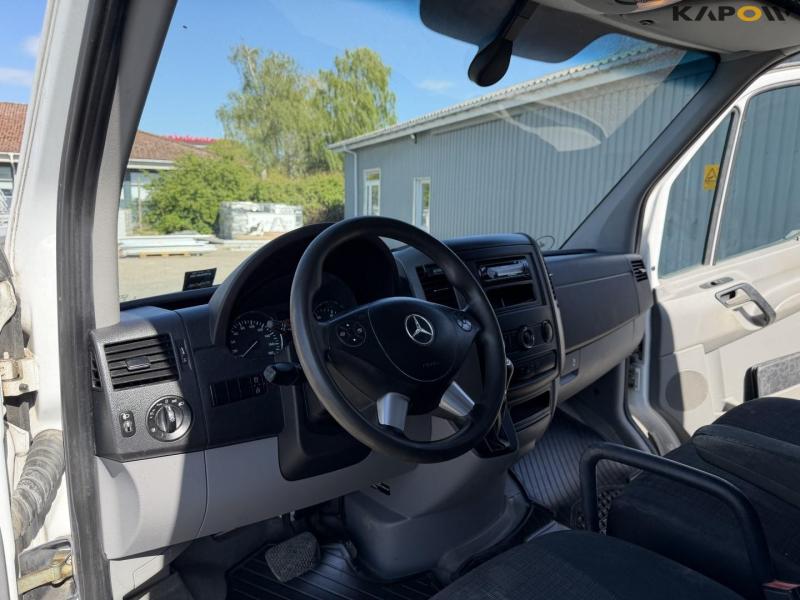 Mercedes-Benz Sprinter 216 Cdi van 14