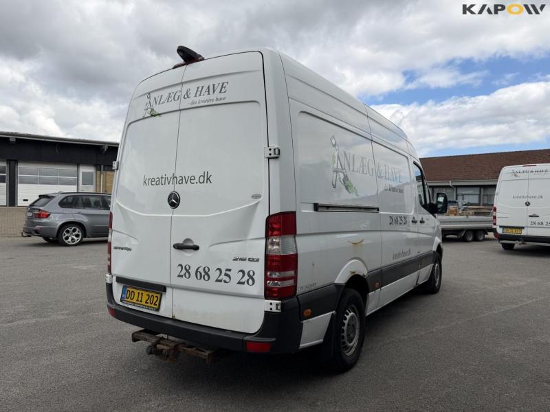 Mercedes-Benz Sprinter 216 Cdi van 5