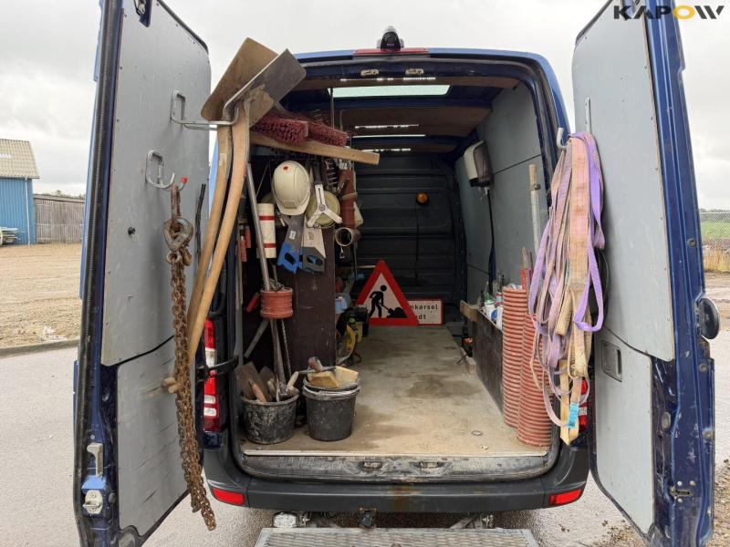 Mercedes-Benz Sprinter 319 CDI van 22